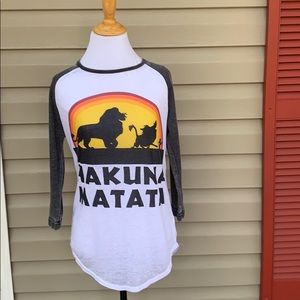 Disney Lion King women’s white&gray baseball tee $5/25